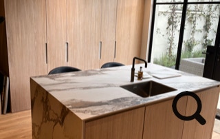 bespoke handleless kitchen